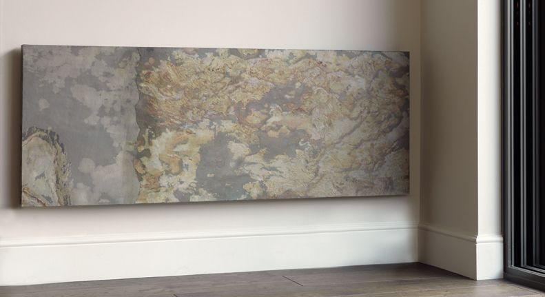 Cliff electric radiator in Barren Stone stone-veneer Cliff electric radiator in Barren Stone finish